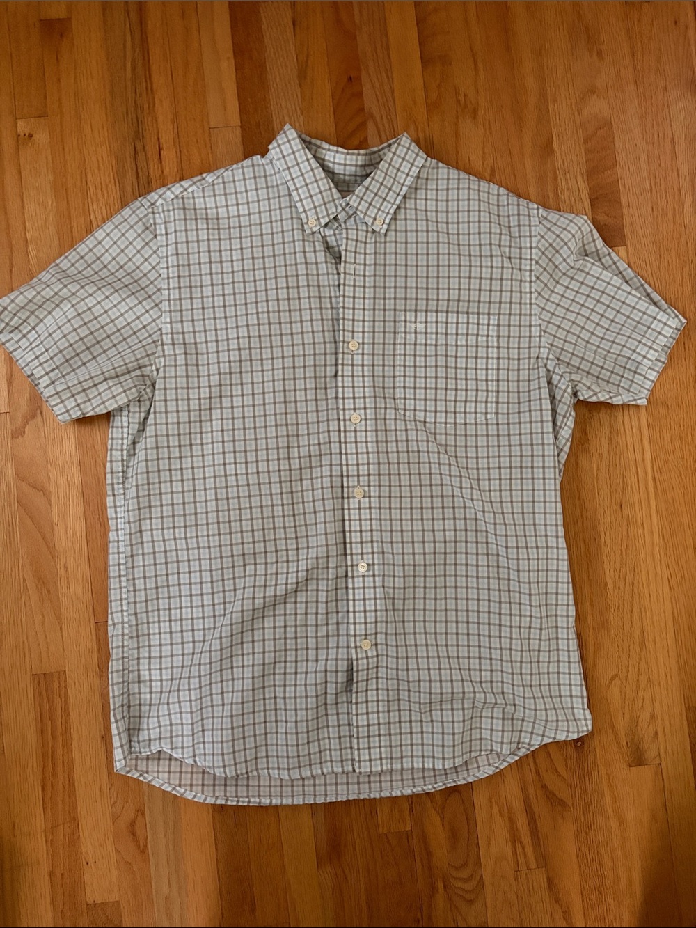 Men's Docker Short Sleeve Button-Down Shirt in Light Blue Plaid